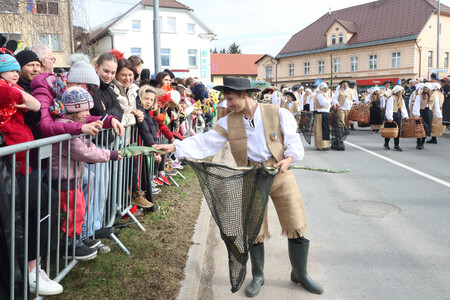 ZLATA POROKA PUSTNI KARNEVAL 58 FOTO LJUBO VUKELIČ